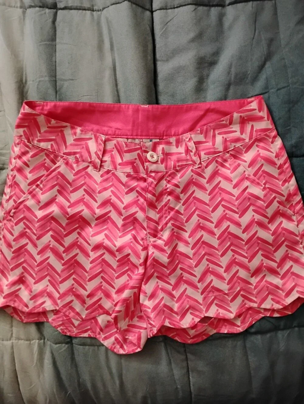 Birdies and Bows Chevron Golf Shorts Women's Size 4